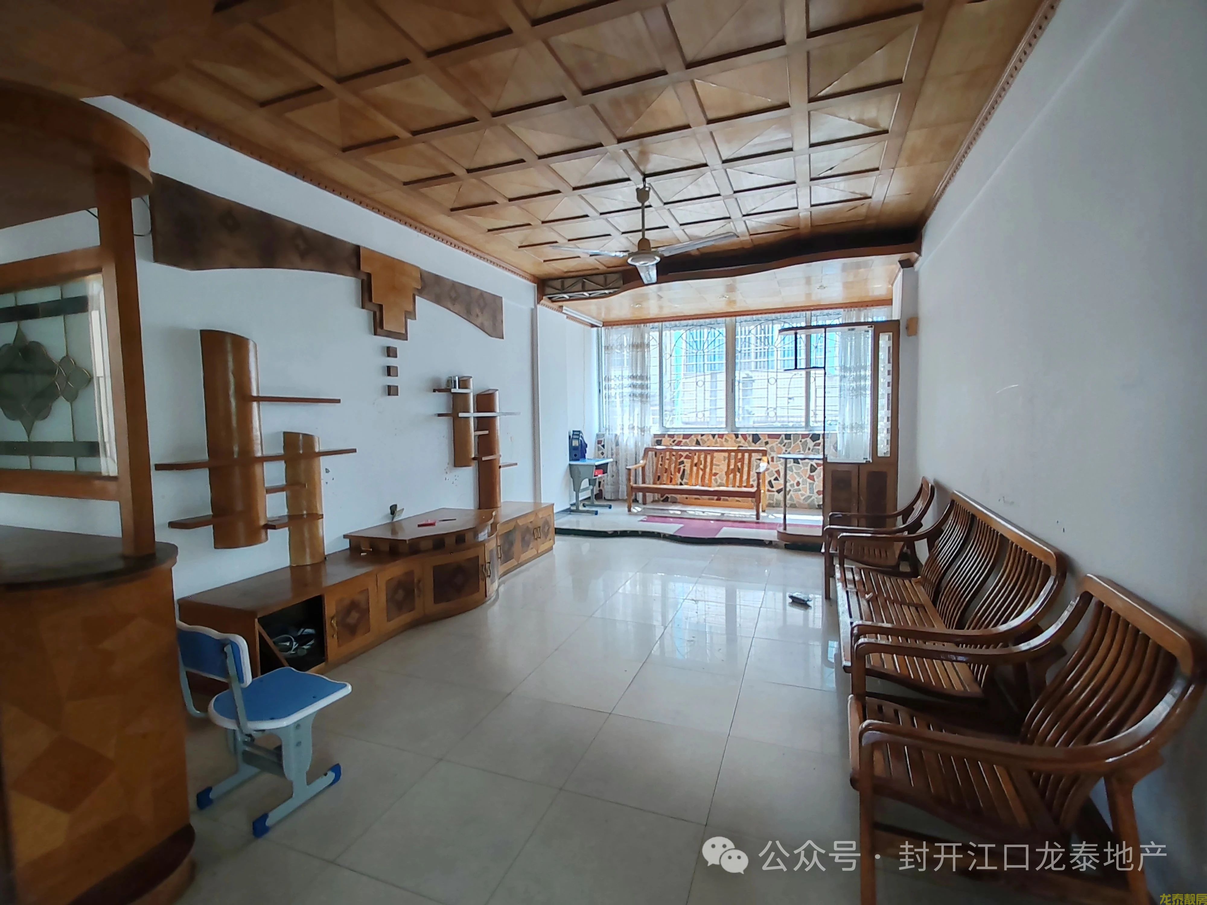 江口城区商业幼贰园附近三房