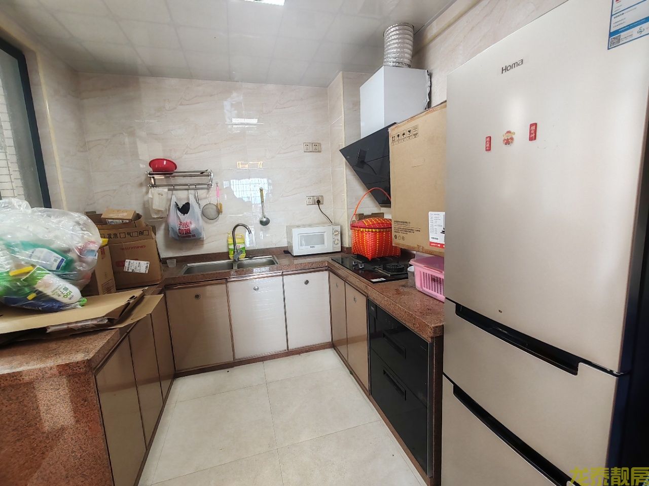 广信嘉园楼王单位，劲笋！毛坯价住精装大三房！